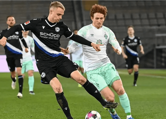 开云官网-包含柏林赫塔表现出色，轻松获胜的词条