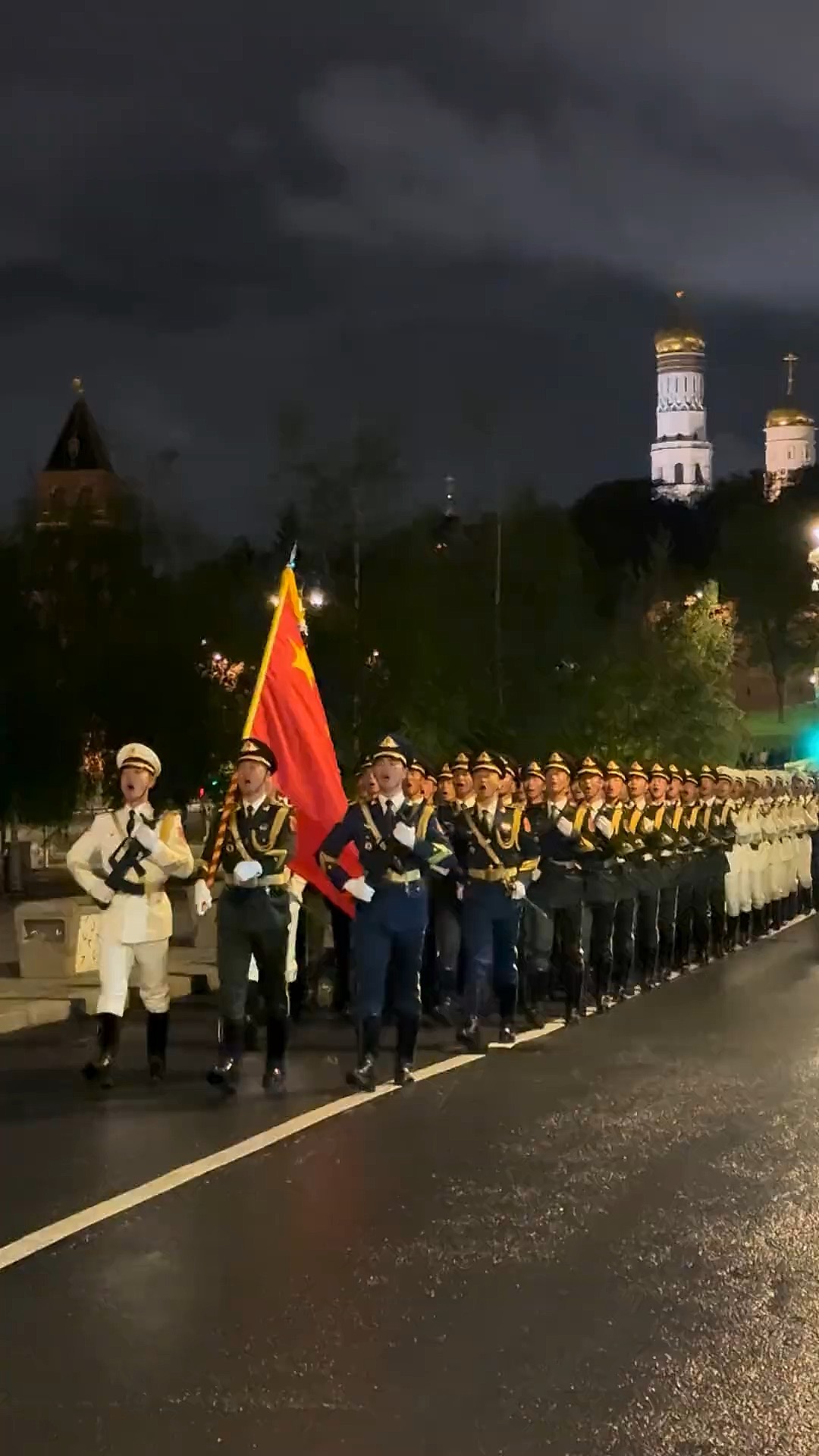 开云体育登录-俄罗斯队客场胜利，晋级面临压力