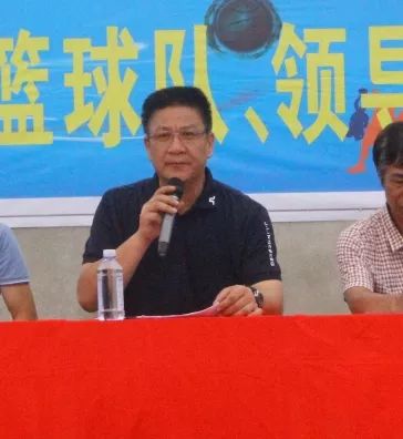 包含荷兰篮球协会推广篮球运动，吸引更多年轻人参与的词条