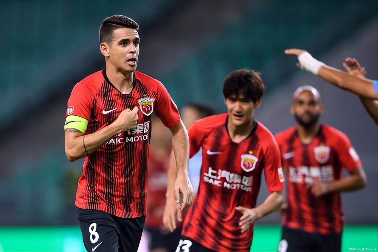 绿城客场负于上港,积分榜排名继续下滑 绿城客场负于上港,积分榜排名继续下滑