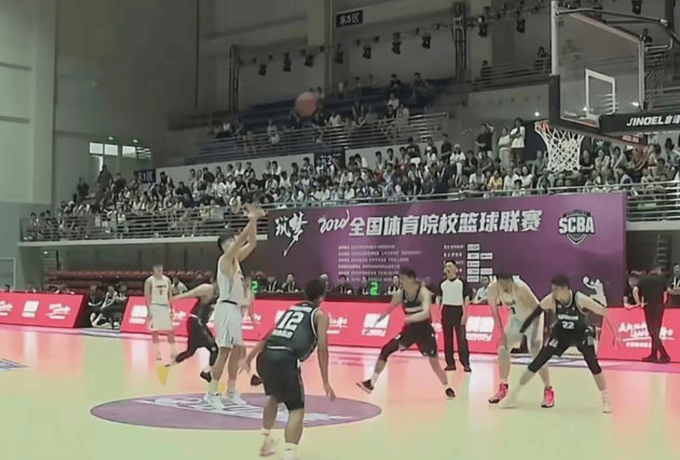 竞技水平不减,CBA比赛固然精彩 竞技水平不减,CBA比赛固然精彩