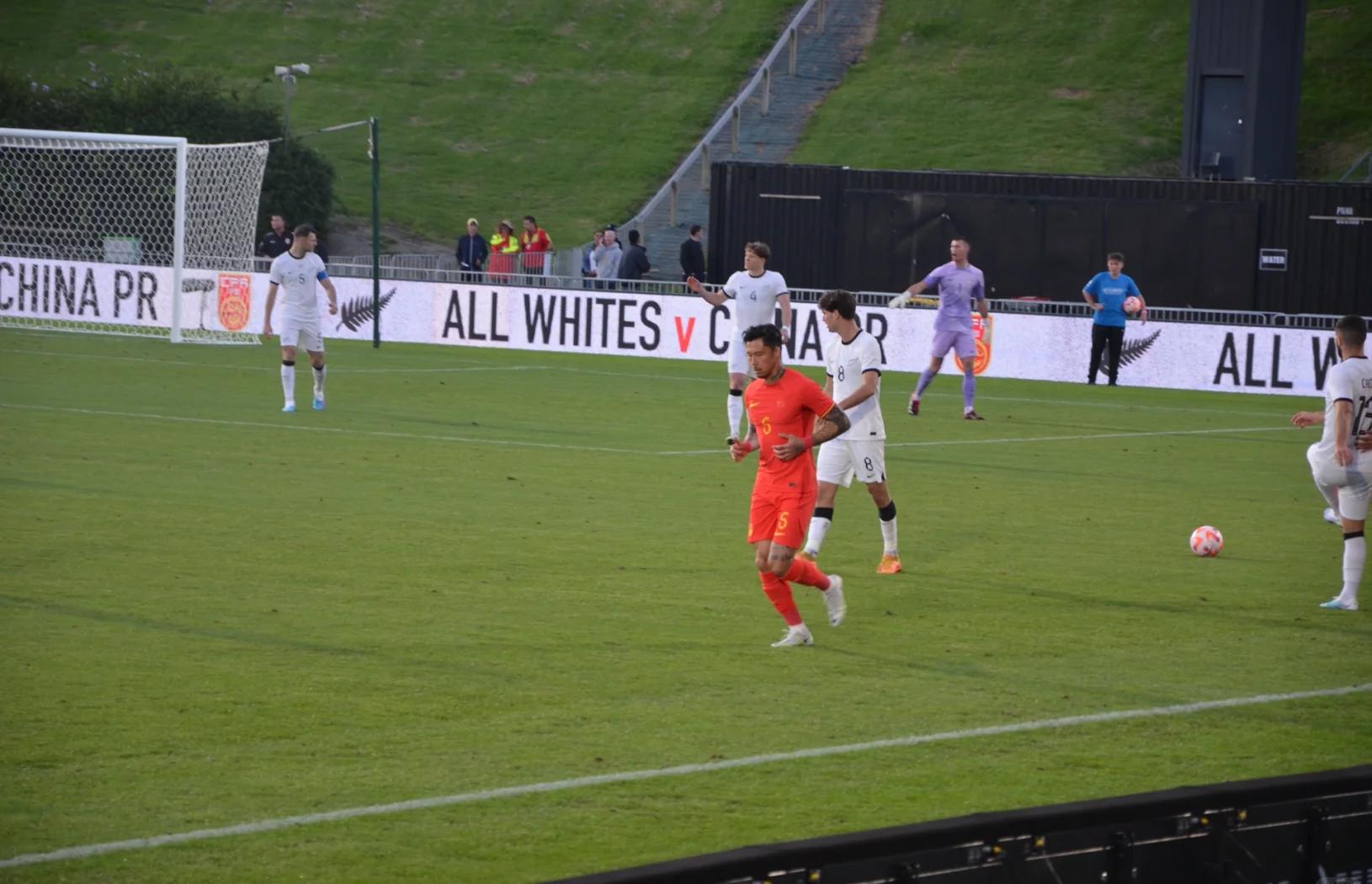 开云体育平台APP-关于马赛老板批评球员表现不佳，要求拼尽全力的信息