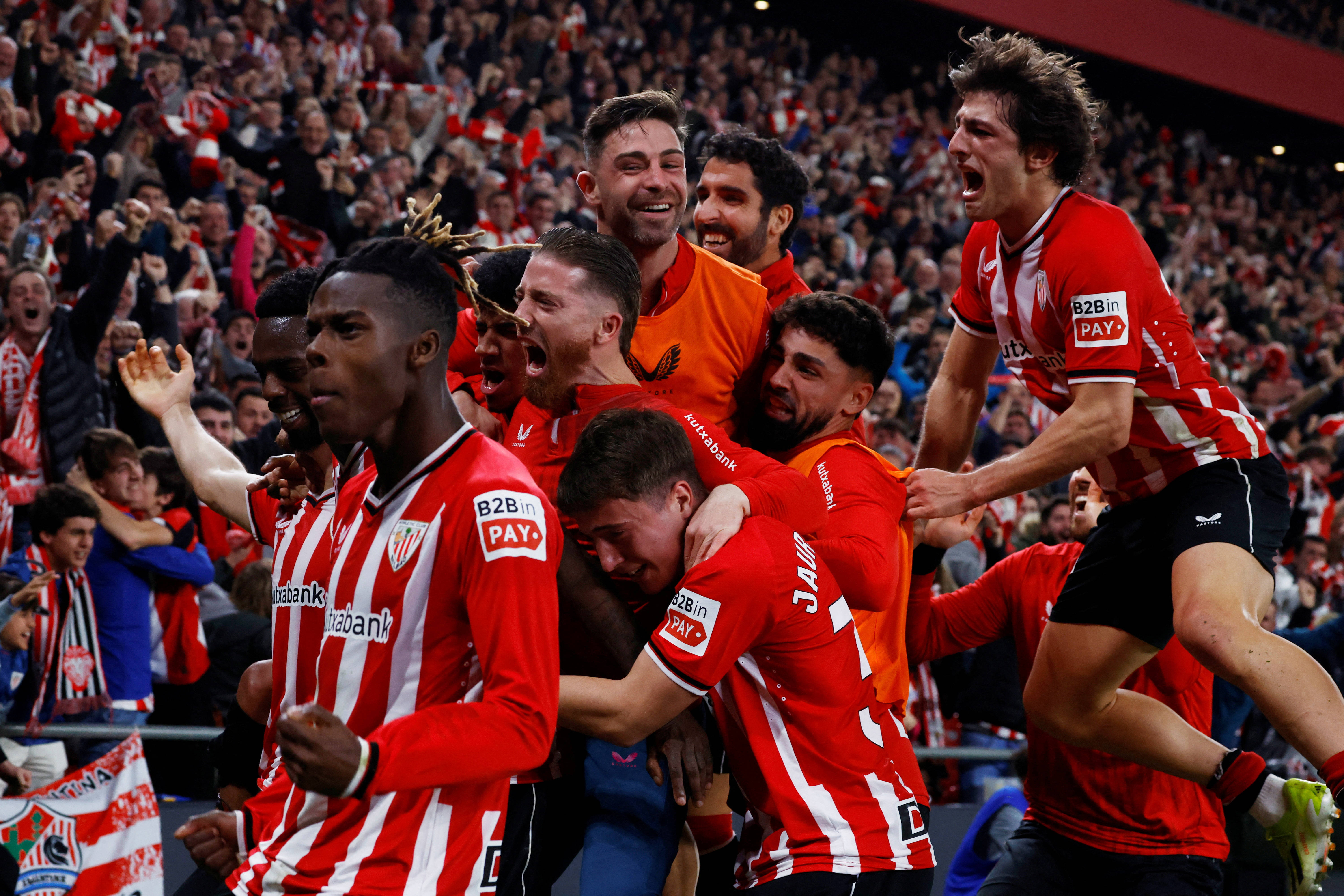 关于瑞士队在足球比赛中接连战胜对手的信息 关于瑞士队在足球比赛中接连战胜对手的信息