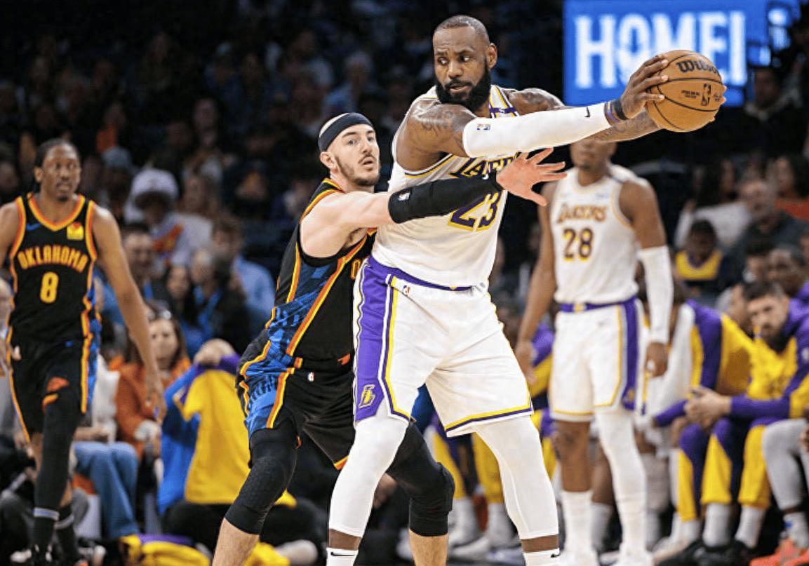 开云体育中国-湖人队遭遇败仗，再次败于西部豪强