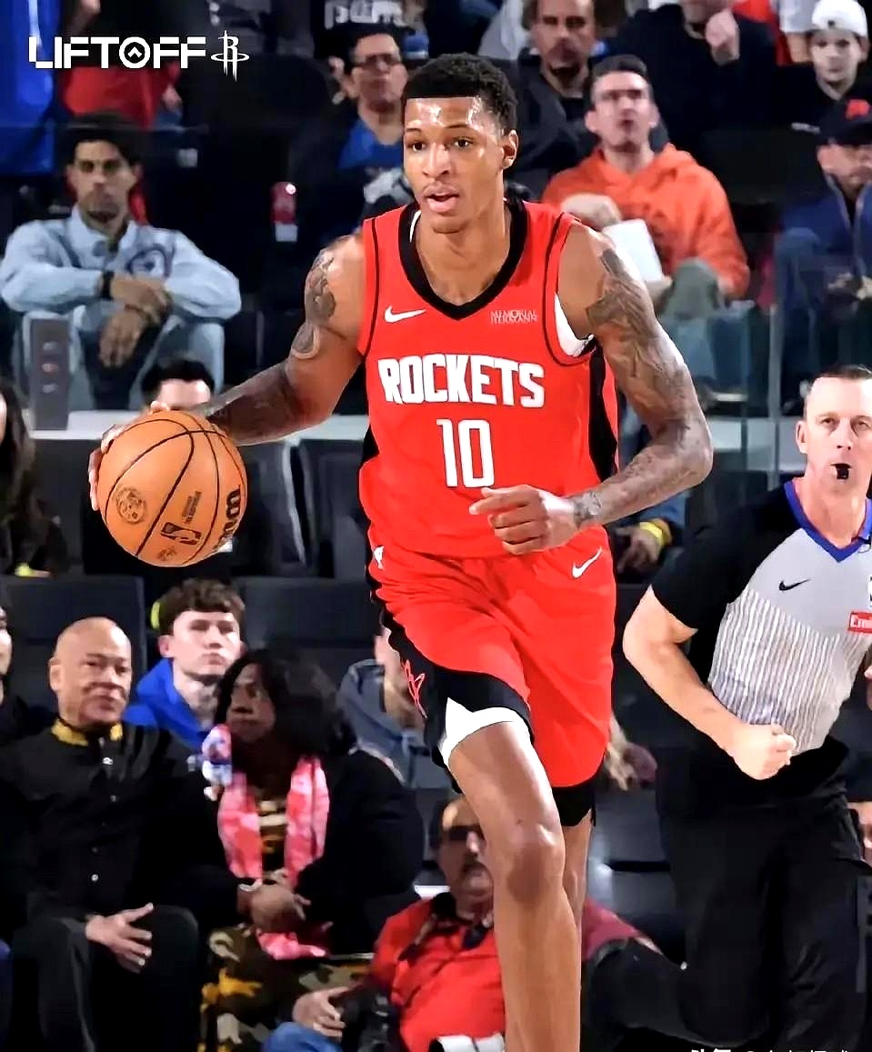 火箭队战术调整频频遭遇失败 火箭队战术调整频频遭遇失败