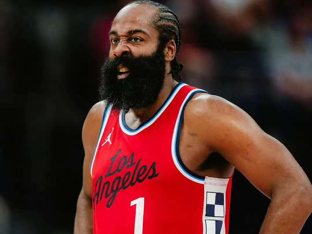 开云体育在线-快船击败活塞，取得两连胜