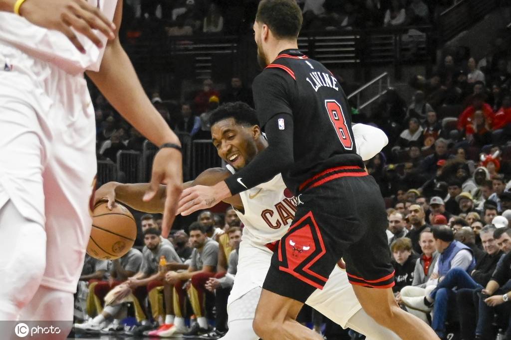 公牛全队击败奇才豪取三连胜 公牛全队击败奇才豪取三连胜