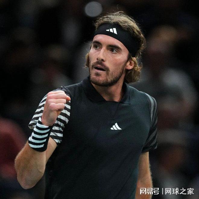 英国网球队逆转美国网球队,西西帕斯一己之力扛起全队的简单介绍 英国网球队逆转美国网球队,西西帕斯一己之力扛起全队的简单介绍