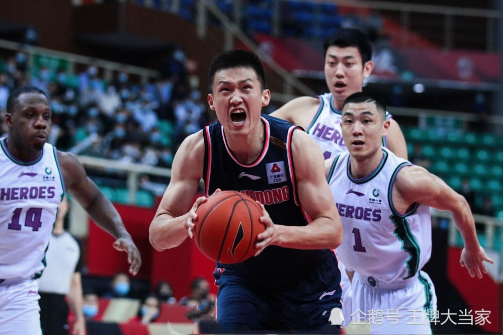 法国队鏖战德国队,桃田贤斗带队取胜 法国队鏖战德国队,桃田贤斗带队取胜